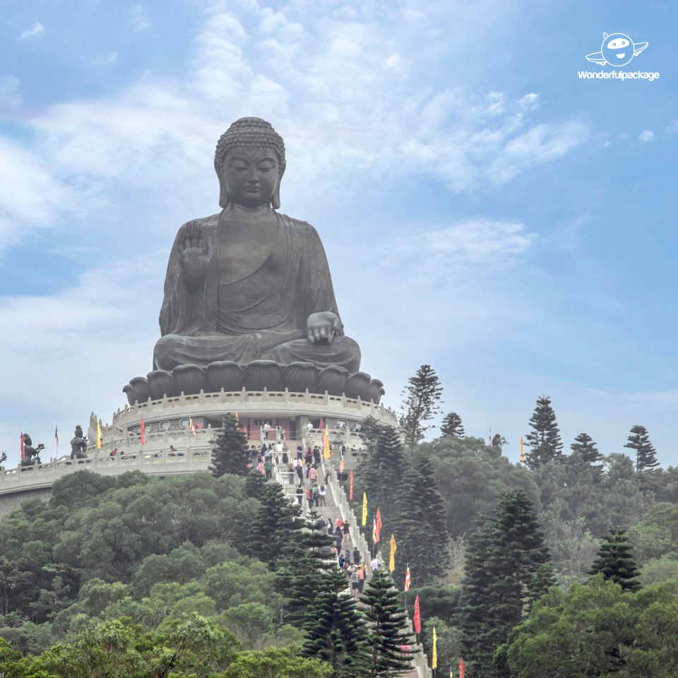 วดพระใหญแหงเกาะลนเตา Polin Monastery